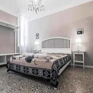 Ai Greci Residenza Quaggio Apartamento Venecia