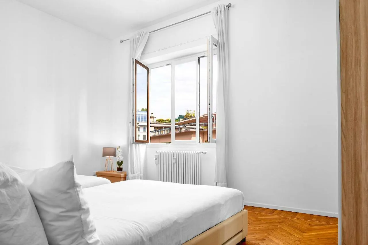 Exclusive 3 Bedrooms Apartment Near Duomo Milán